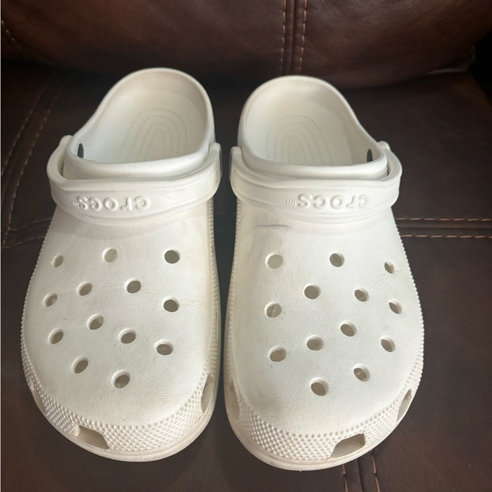 CROCS Men's White Boat Shoes